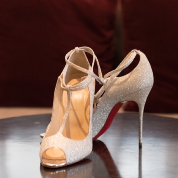 Christian Louboutin - Picture 1 of 8